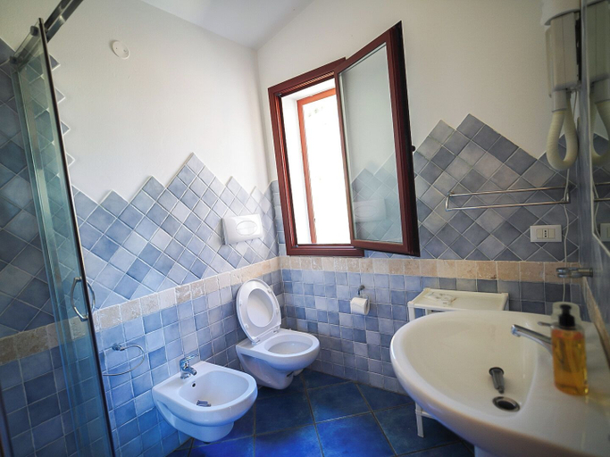 Bathroom 5, Tenuta Lu Baroni, Nuoro