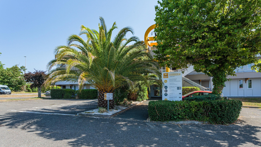 Exterior & Views 2, Premiere Classe Biarritz, Pyrénées-Atlantiques