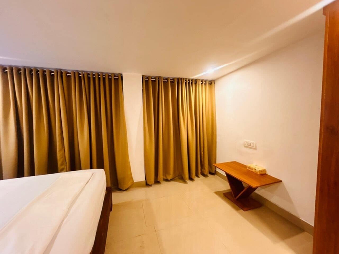 Room 2, S Palace Regency, Kollam