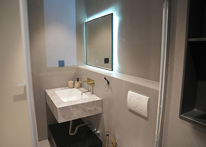 Bathroom 3, Aeon Blue, West Greece