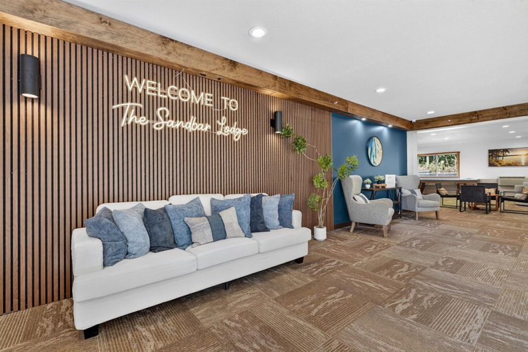 Lobby sitting area 4, The Sandbar Lodge at Torch Lake, Antrim