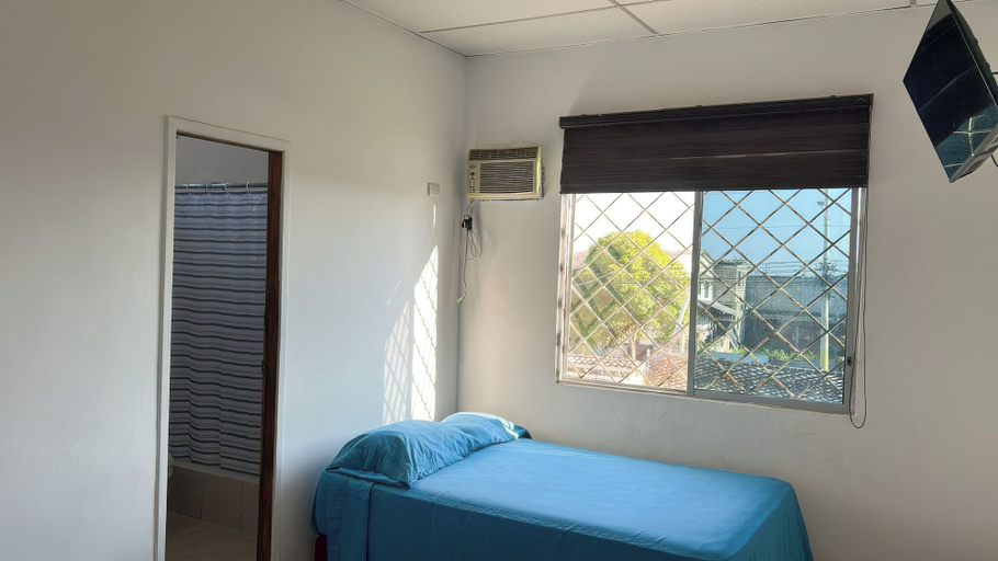 Room 2, Flor de Lis Beach House, Playas