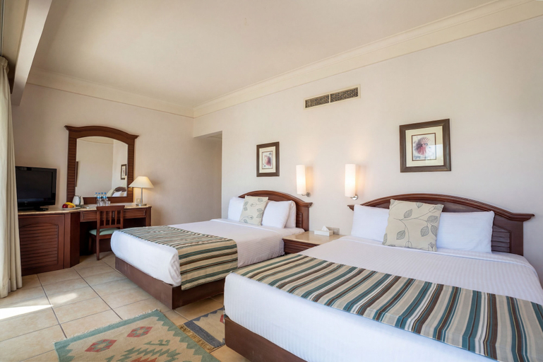 Bedroom 3, SUNRISE Juman Beach Resort, Safaja