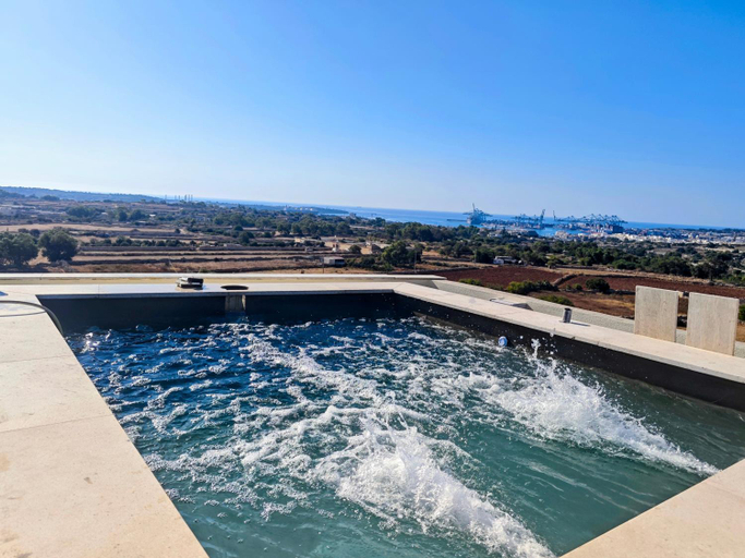 Sport & Beauty 2, Skyline Court Boutique Apartments with Pool