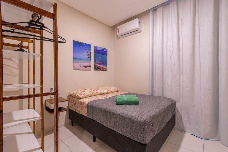 Bedroom 3, Flats Mar'Bella com Varanda para Relaxar e Praia para Curtir, Garagem Privado e ArCond, Maragogi