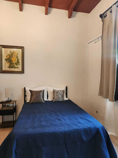 Room 2, Hotel Casa Victoria, Querétaro