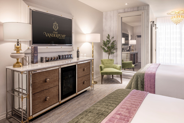 Bedroom 5, The Vanderpump Las Vegas Hotel Casino - A Caesars Rewards Destination, Clark