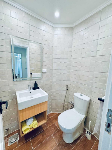 Bathroom 5, Sol Pyramid Inn, Al-Ahram