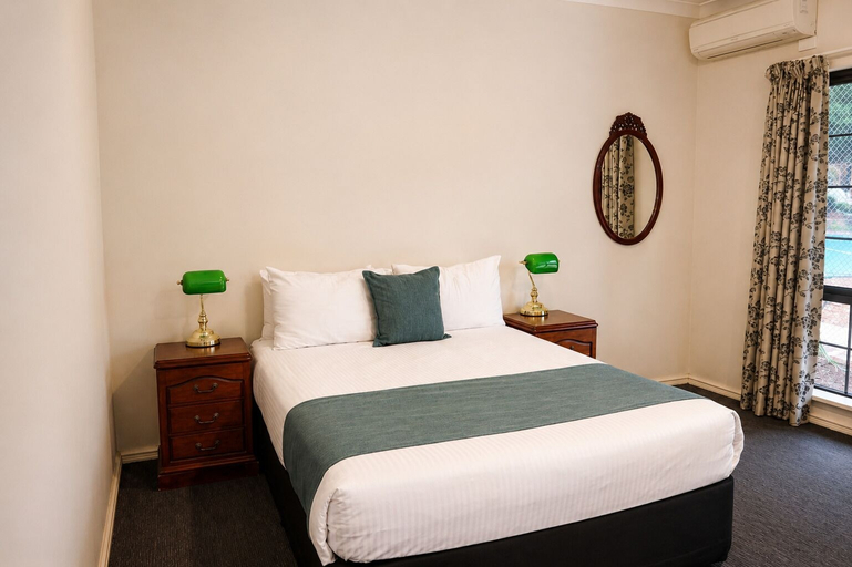 Bedroom 4, Margaret River Motel, Augusta-Margaret River