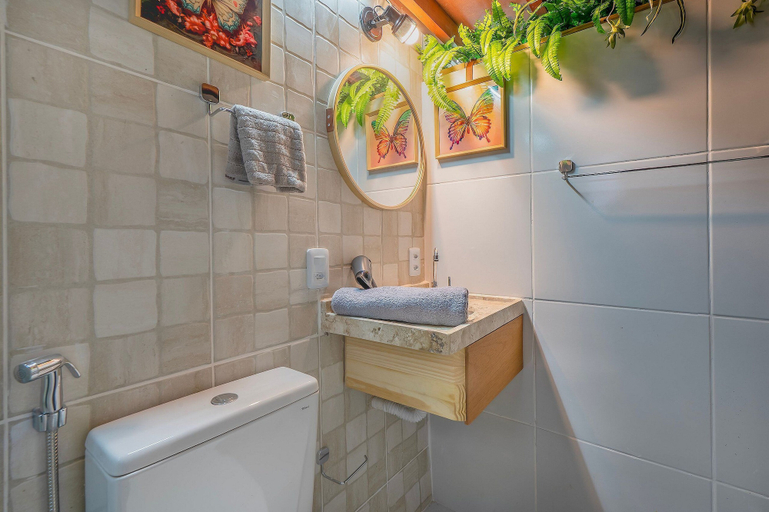 Bathroom 4, Suite Meireles #5 Near Meireles Beach by Carpediem, Fortaleza