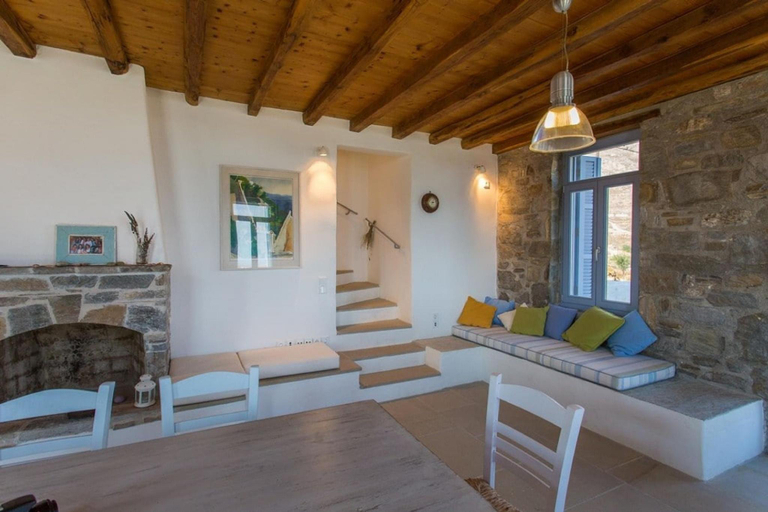 4, An Amazing Stone Villa-A in Serifos w/shared Pool, South Aegean