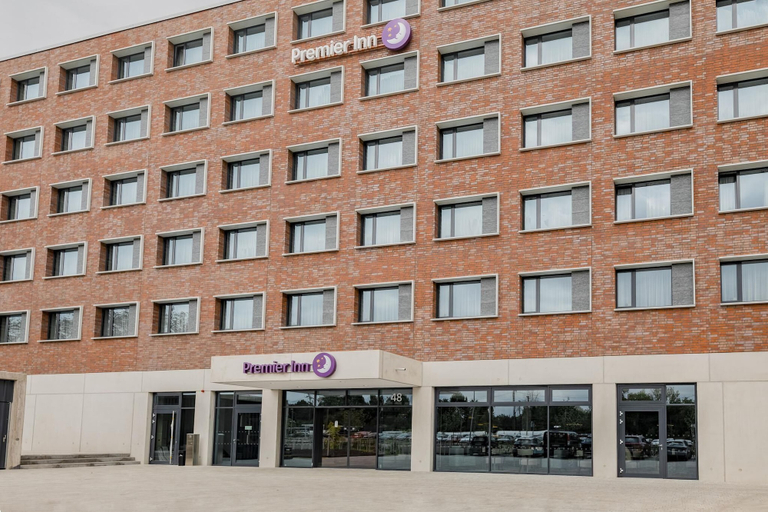 Exterior & Views, Premier Inn Karlsruhe City Am Wasserturm, Karlsruhe