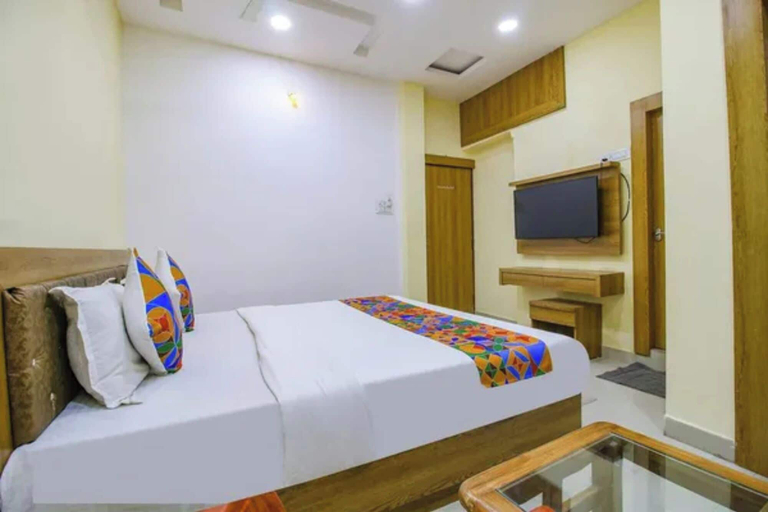 Room 5, Fabhotel Lake Link, Bhopal