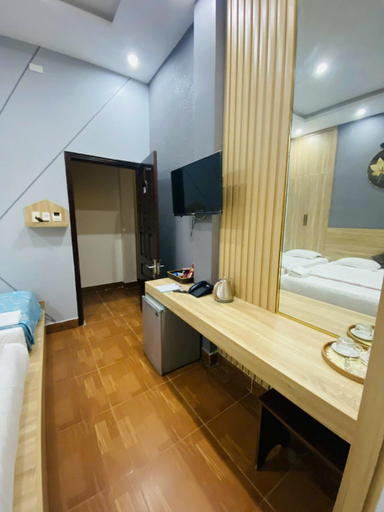 Bathroom 5, Hong My Hotel, Kon Tum