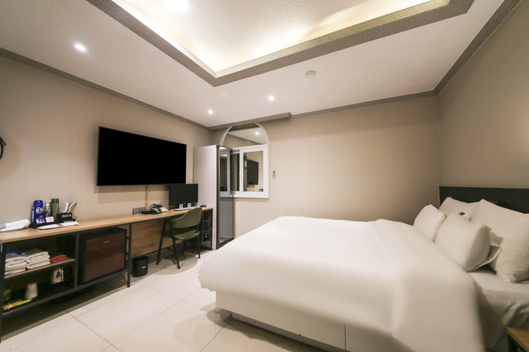 Bedroom 3, Mokpo Hotel Lusso, Muan