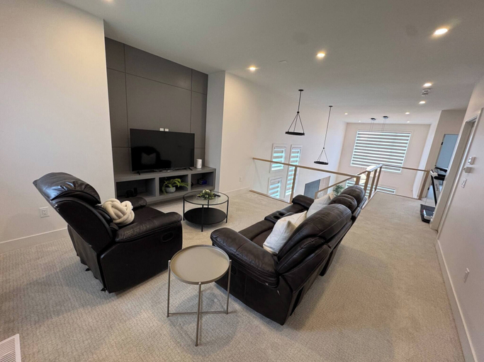 Living area 2, Luxe Elite Escape 8 Bdrm Near Lake!, Division No. 6