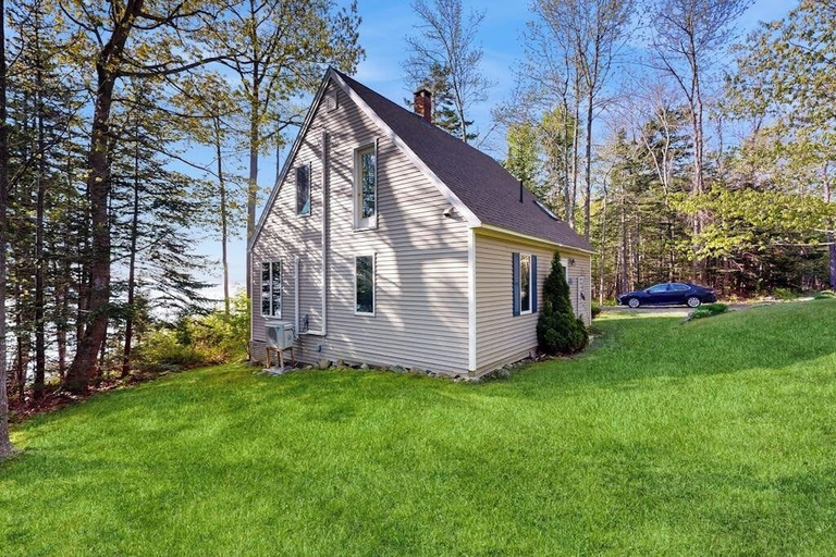 Exterior 4, Oceanfront Home With Water Views - Central AC, Washer/dryer & Beach Access, Knox