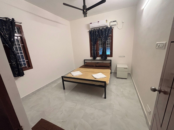 Room 5, The Value Stay Service Apartments, Kancheepuram