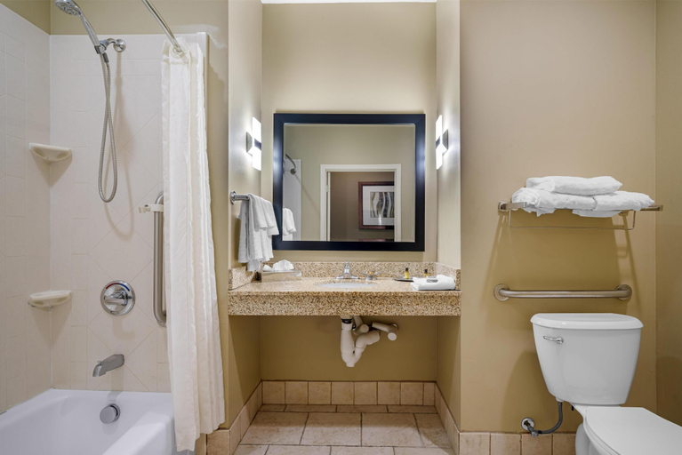 Bathroom 5, Best Western Plus Chalmette Hotel, Saint Bernard