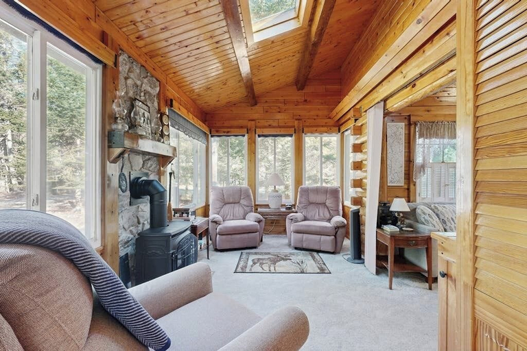 Living area 3, Cozy Cabin With Covered Porch, Firepit, Grill, Fireplace, & Washer/dryer, Piscataquis