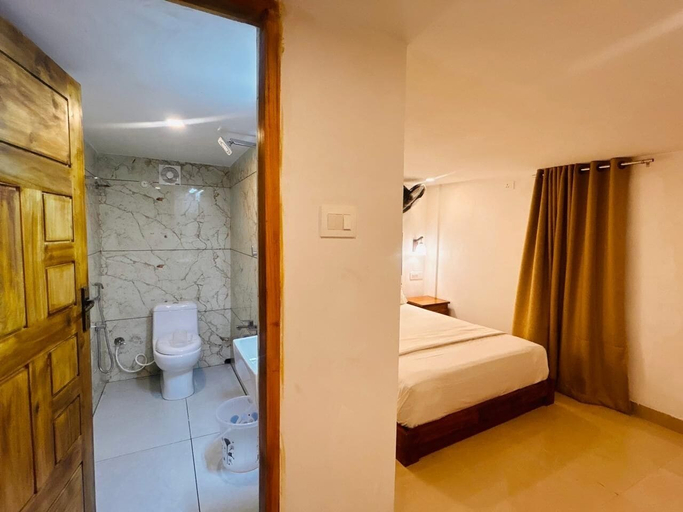Bathroom, S Palace Regency, Kollam