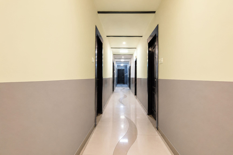 Lobby 2, Fabhotel Ak Acacia Jazz Club, Jaipur