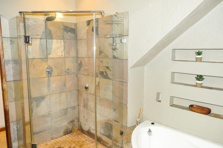 Bathroom 3, The Sanctuary- Self Catering Accommodation, Ehlanzeni