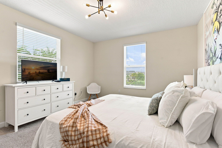 Room 3, 5BR Home, Private Pool, Chic Decor, Themed Rooms, Osceola