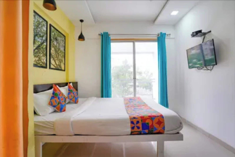 Room 4, Fabhotel Aarambh Exotica, Pune