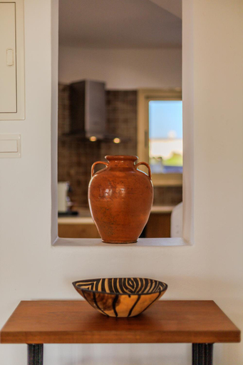 Food & Drinks, Villa Enalia Paphos