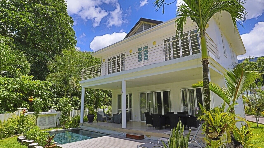 Exterior & Views 2, Chateau Elysium