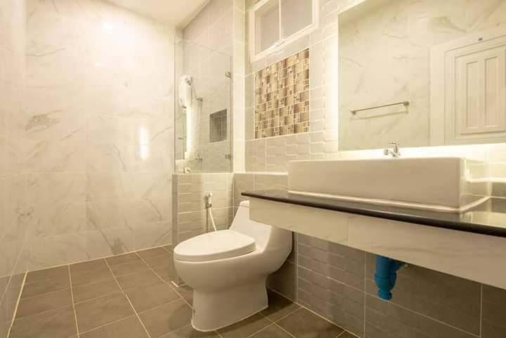 Others 1, Secret hotel, Muang Rayong