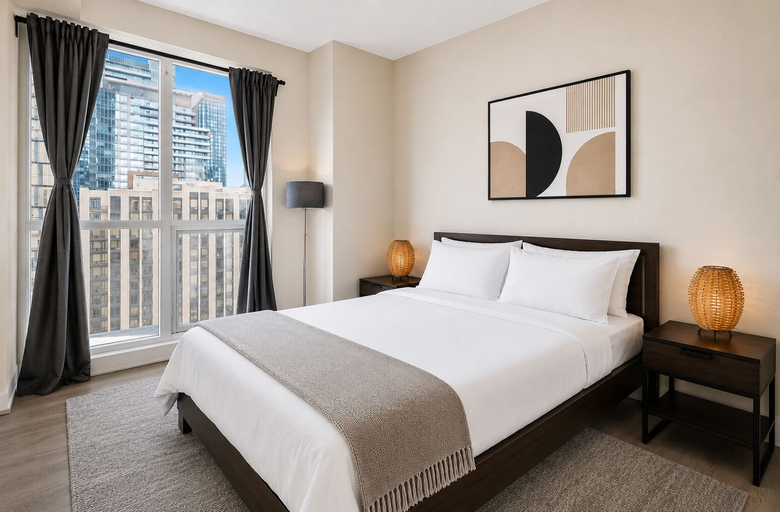 Room 5, The Ellison Suites - Downtown Toronto, Toronto