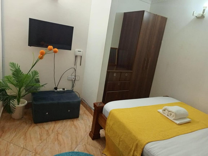 4, Studio apartment, Nyali
