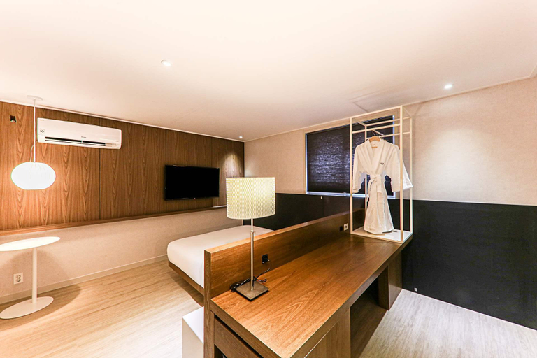 Bathroom 5, Cheonan Hotel Camcam, Cheonan