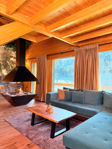 5, Waterfall Chalet, Central Greece