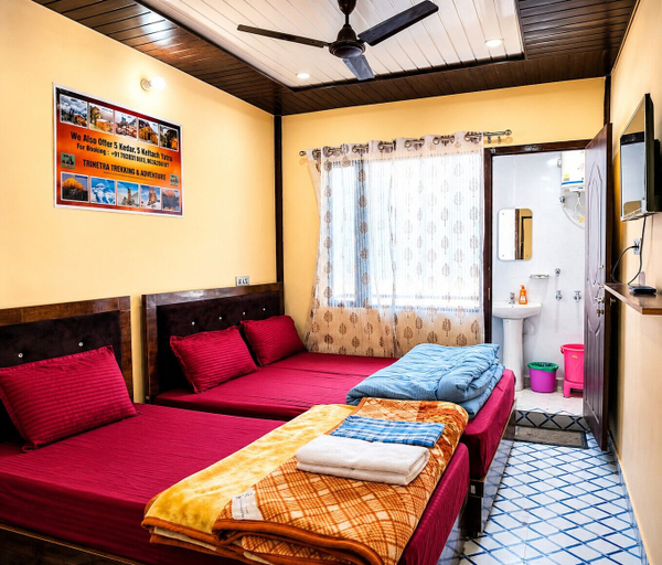 Room 4, Trinetra Himalayan Stay, Rudraprayag