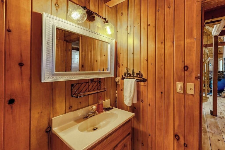 Bathroom, Cozy Woodsy Cabin w/ a Deck, Firepit, Gas Grill, Free Wifi, & Full Kitchen, Piscataquis