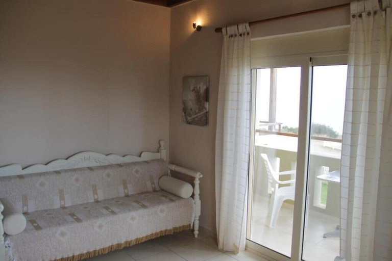 Living area, Argilos, Crete