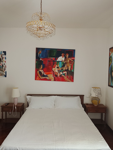 Room 3, Casa Bianca, Teramo