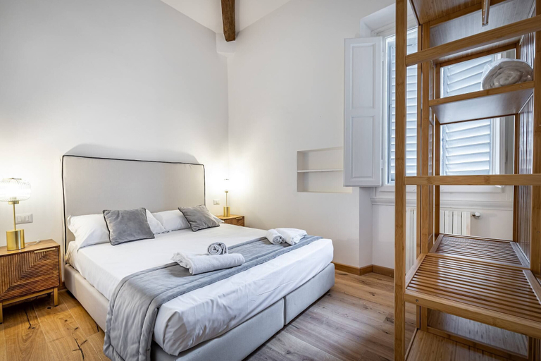 Bedroom 3, Soderini, Florence