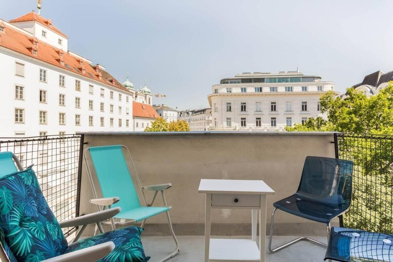 Balcony 5, Studio Stubenbastei Check in 15h to 22h Only, Wien