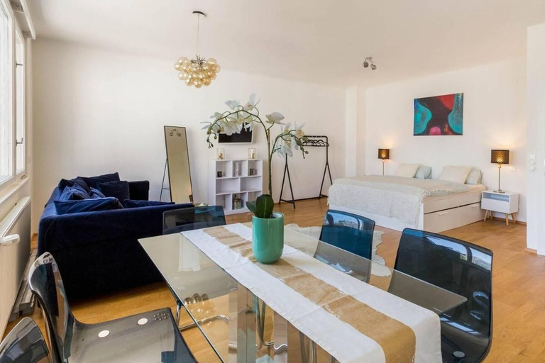 Living area 2, Studio Stubenbastei Check in 15h to 22h Only, Wien