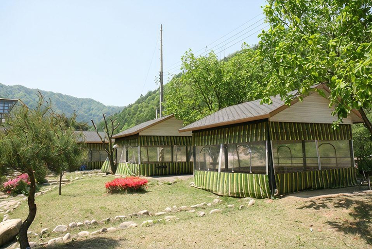 Others 2, Gapyeong Bonfire Pension, Gapyeong