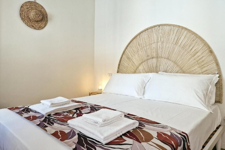 Room 2, Pola Rooms Guesthouse, Macerata