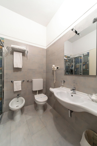 Bathroom 4, Hotel University, Bologna