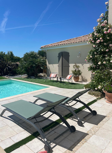 Sport & Beauty 2, Chambre independante piscine et Clim, Charente
