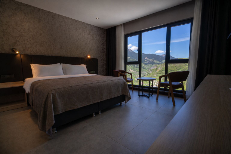 Bedroom 3, DEMEDERON HOTEL, Maçka