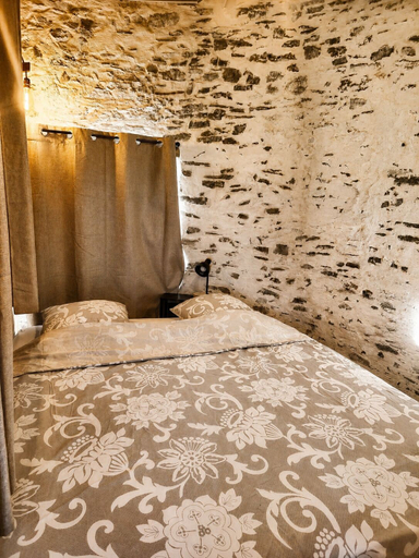 Room 2, La Tour du Moulin, Loire-Atlantique