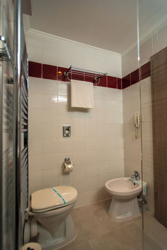 Bathroom 5, Best Lido Hotel, Timisoara